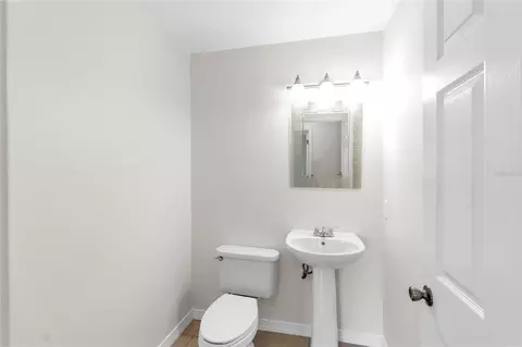 Bath - 11779 Shirburn Cir, Parrish, FL 34219 photo 1 of 5