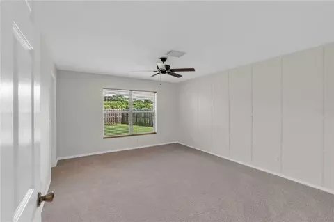 Bedroom - 11779 Shirburn Cir, Parrish, FL 34219 photo 1 of 5