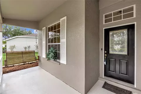 Exterior - 11779 Shirburn Cir, Parrish, FL 34219 photo 4 of 7