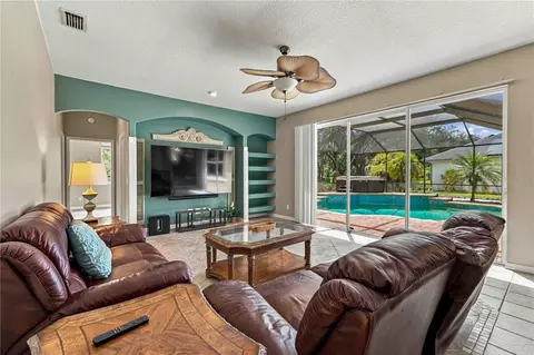Living - 127 Mill Run E, Bradenton, FL 34212 photo 4 of 4