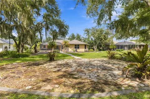 Exterior - 127 Mill Run E, Bradenton, FL 34212 photo 7 of 10