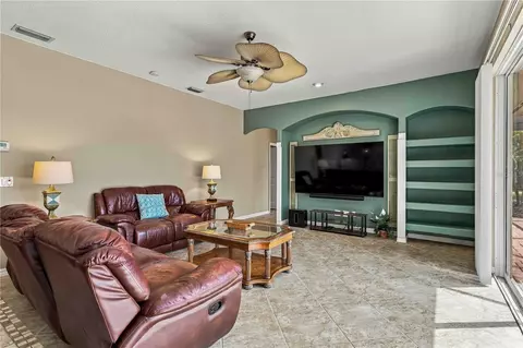 Living - 127 Mill Run E, Bradenton, FL 34212 photo 3 of 4