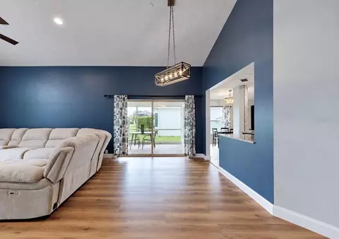 Living - 4115 Murfield Dr E, Bradenton, FL 34203 photo 5 of 7
