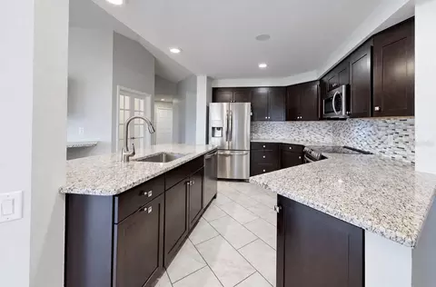 Kitchen - 4115 Murfield Dr E, Bradenton, FL 34203 photo 6 of 8