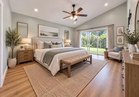 Bedroom - 4115 Murfield Dr E, Bradenton, FL 34203 photo 1 of 3