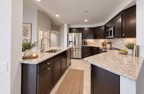 Kitchen - 4115 Murfield Dr E, Bradenton, FL 34203 photo 1 of 8