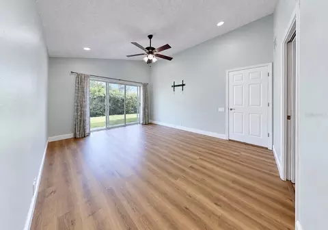 Living - 4115 Murfield Dr E, Bradenton, FL 34203 photo 7 of 7