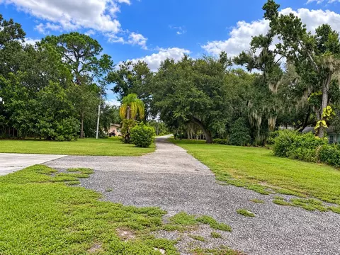 Exterior - 7707 120th Ave E, Parrish, FL 34219 photo 6 of 11