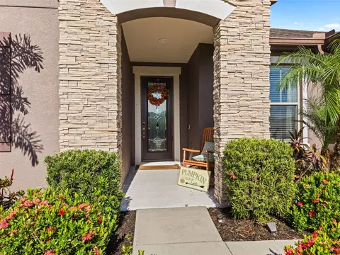Exterior - 9631 58th St E, Parrish, FL 34219 photo 2 of 4