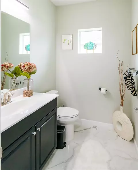Bath - 1510 Westover Ave, Parrish, FL 34219 photo 6 of 6