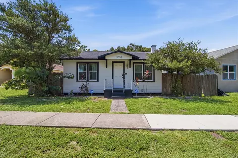 5552 Crissman Dr N, Saint Petersburg, FL 33714