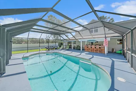Exterior - 9543 59th Ave E, Bradenton, FL 34202 photo 4 of 15