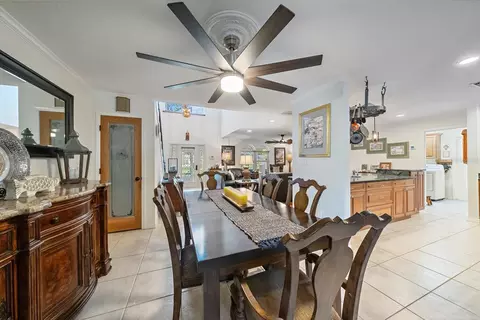 Dining - 9543 59th Ave E, Bradenton, FL 34202 photo 1 of 3