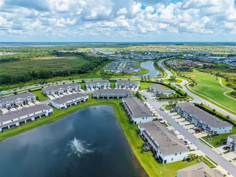 View/Area - 17645 Crescent Moon Loop, Bradenton, FL 34211 photo 5 of 26
