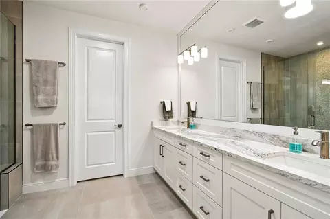 Bath - 14449 Hammock Oak St, Parrish, FL 34219 photo 1 of 6