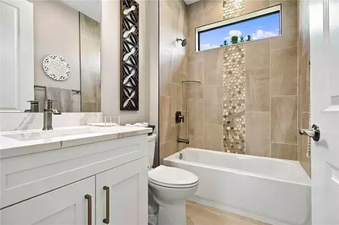 Bath - 14449 Hammock Oak St, Parrish, FL 34219 photo 5 of 6