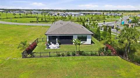 Exterior - 14449 Hammock Oak St, Parrish, FL 34219 photo 16 of 25