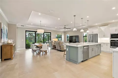 Kitchen - 14449 Hammock Oak St, Parrish, FL 34219 photo 1 of 7