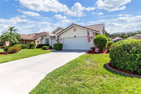 6404 Stone River Rd, Bradenton, FL 34203