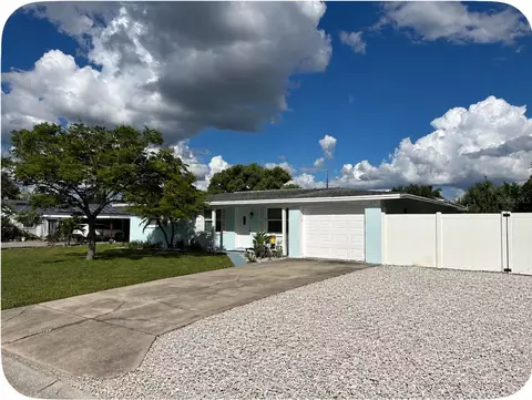 215 60th St NW, Bradenton, FL 34209