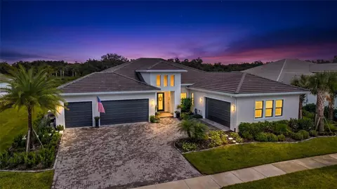4592 Mondrian Ct, Sarasota, FL 34240