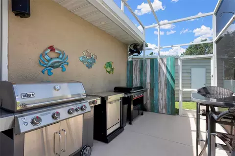 Kitchen - 2411 49th Ave E, Bradenton, FL 34203 photo 5 of 5