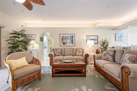 Living - 2411 49th Ave E, Bradenton, FL 34203 photo 3 of 9