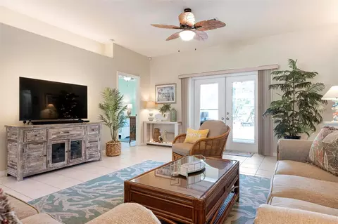 Living - 2411 49th Ave E, Bradenton, FL 34203 photo 9 of 9