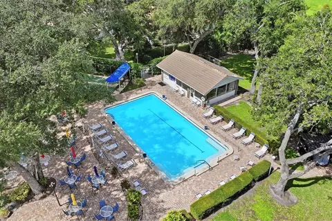 Exterior - 5604 37th St E, Bradenton, FL 34203 photo 9 of 9