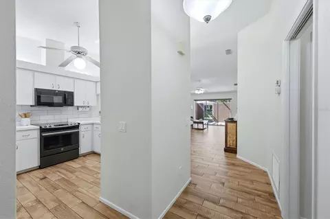 Entry Way - 5604 37th St E, Bradenton, FL 34203 photo 1 of 2