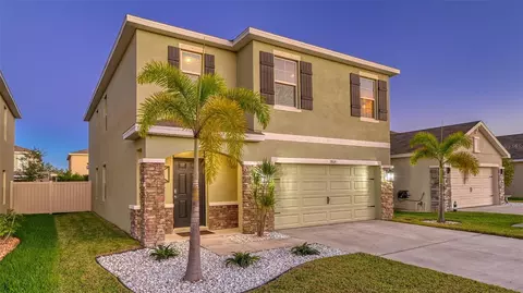 3809 Golden Oriole Pkwy, Sarasota, FL 34232