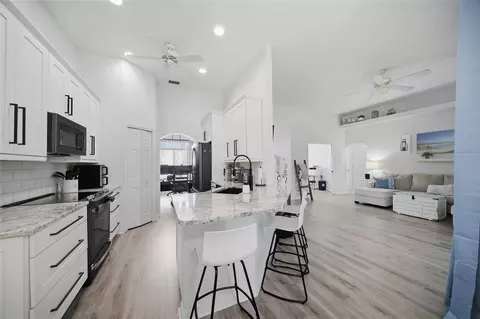 Kitchen - 3104 River Woods Dr, Parrish, FL 34219 photo 1 of 5