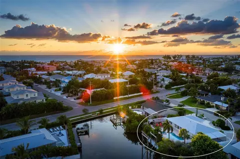 View/Area - 503 65th St, Holmes Beach, FL 34217 photo 2 of 11