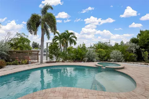 Exterior - 503 65th St, Holmes Beach, FL 34217 photo 7 of 16