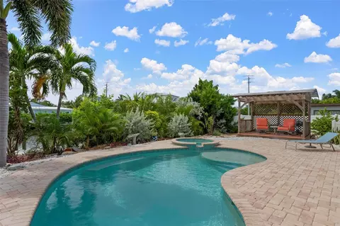 Exterior - 503 65th St, Holmes Beach, FL 34217 photo 9 of 16