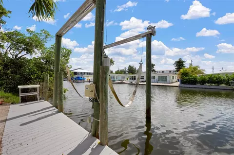 Exterior - 503 65th St, Holmes Beach, FL 34217 photo 11 of 16