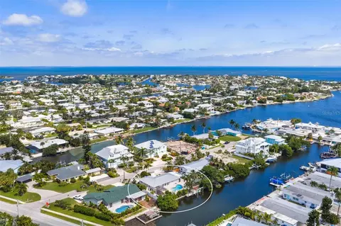View/Area - 503 65th St, Holmes Beach, FL 34217 photo 5 of 11