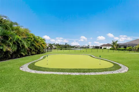 Exterior - 16027 39th Gln E, Parrish, FL 34219 photo 9 of 14