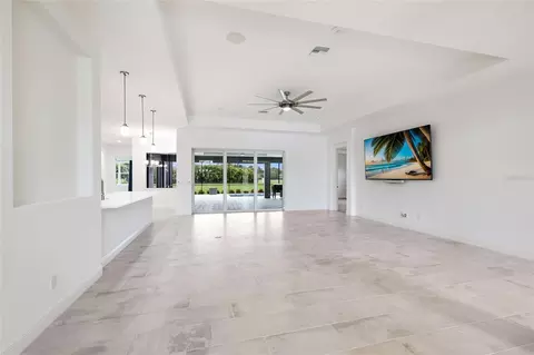 Living - 16027 39th Gln E, Parrish, FL 34219 photo 3 of 5