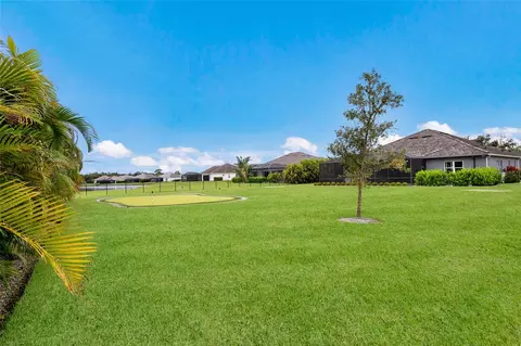 Exterior - 16027 39th Gln E, Parrish, FL 34219 photo 8 of 14