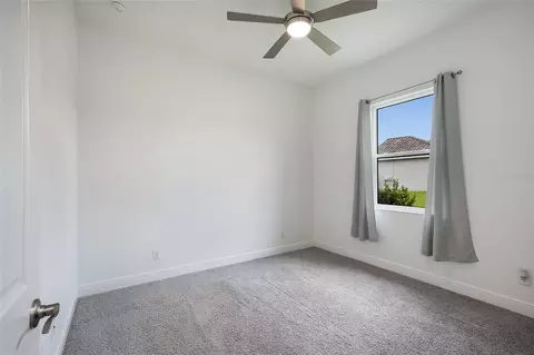 Bedroom - 16027 39th Gln E, Parrish, FL 34219 photo 6 of 8