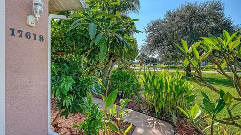 Exterior - 17618 White Tail Ct, Parrish, FL 34219 photo 9 of 15