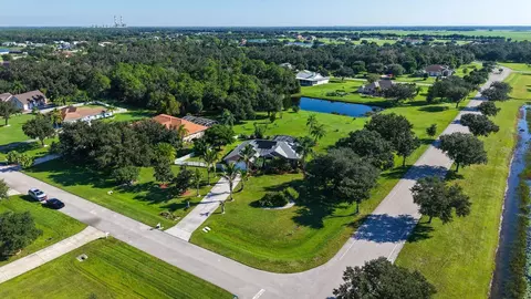 View/Area - 17618 White Tail Ct, Parrish, FL 34219 photo 7 of 14