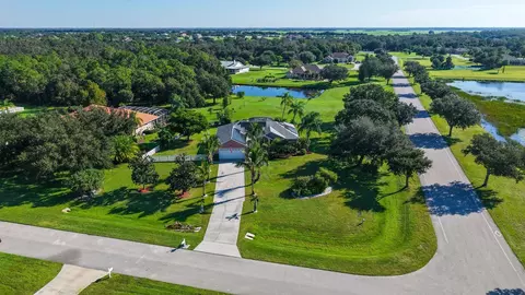 View/Area - 17618 White Tail Ct, Parrish, FL 34219 photo 8 of 14