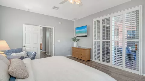 Bedroom - 17618 White Tail Ct, Parrish, FL 34219 photo 3 of 5
