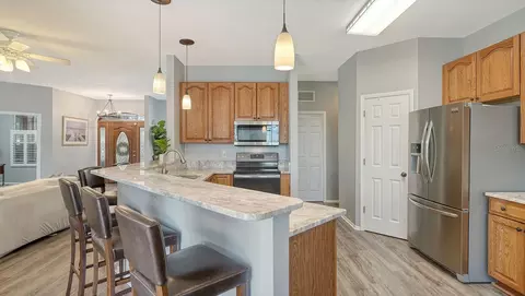 Kitchen - 17618 White Tail Ct, Parrish, FL 34219 photo 3 of 4