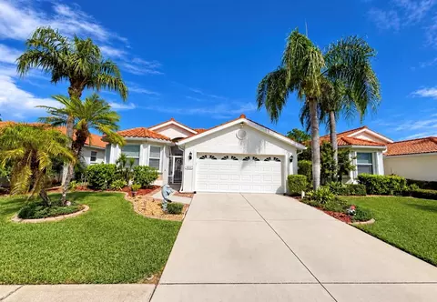 4861 Summertree Rd, Venice, FL 34293