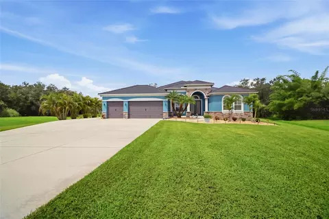 Exterior - 5306 Saddlewood Ter, Parrish, FL 34219 photo 9 of 10