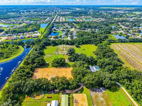 2 Nd Ave NE, Bradenton, FL 34212 photo 6