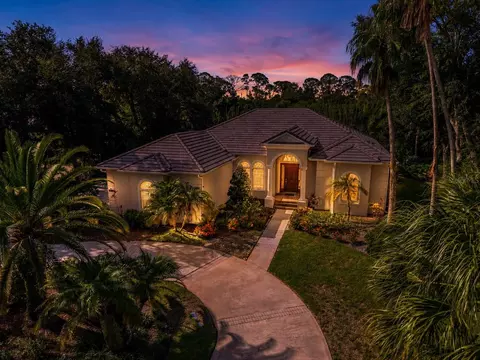 Exterior - 256 Sugar Ml, Osprey, FL 34229 photo 7 of 8